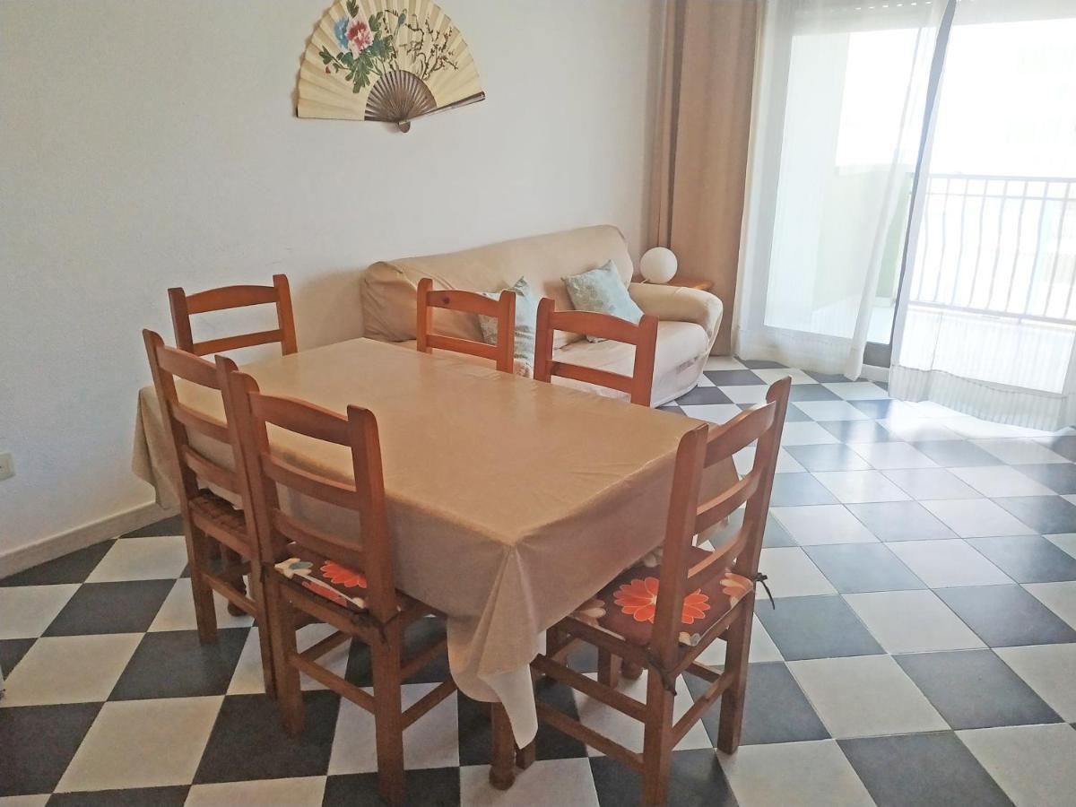 Apartamentos Oropesa 3000 Беникасим Экстерьер фото